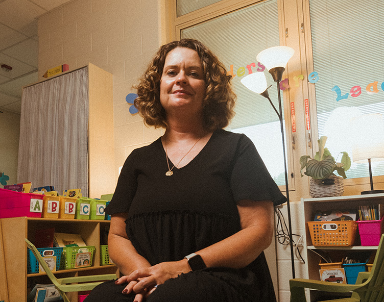 alumna in children's center