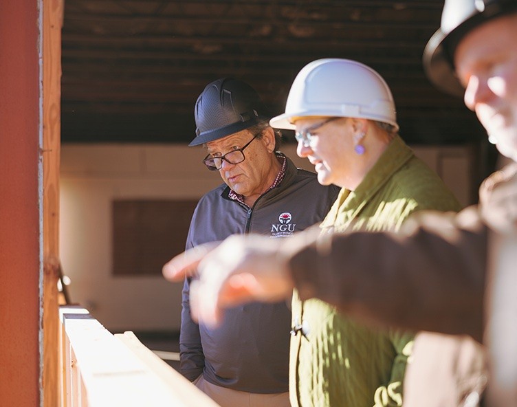 Dr. Fant tours renovation site 