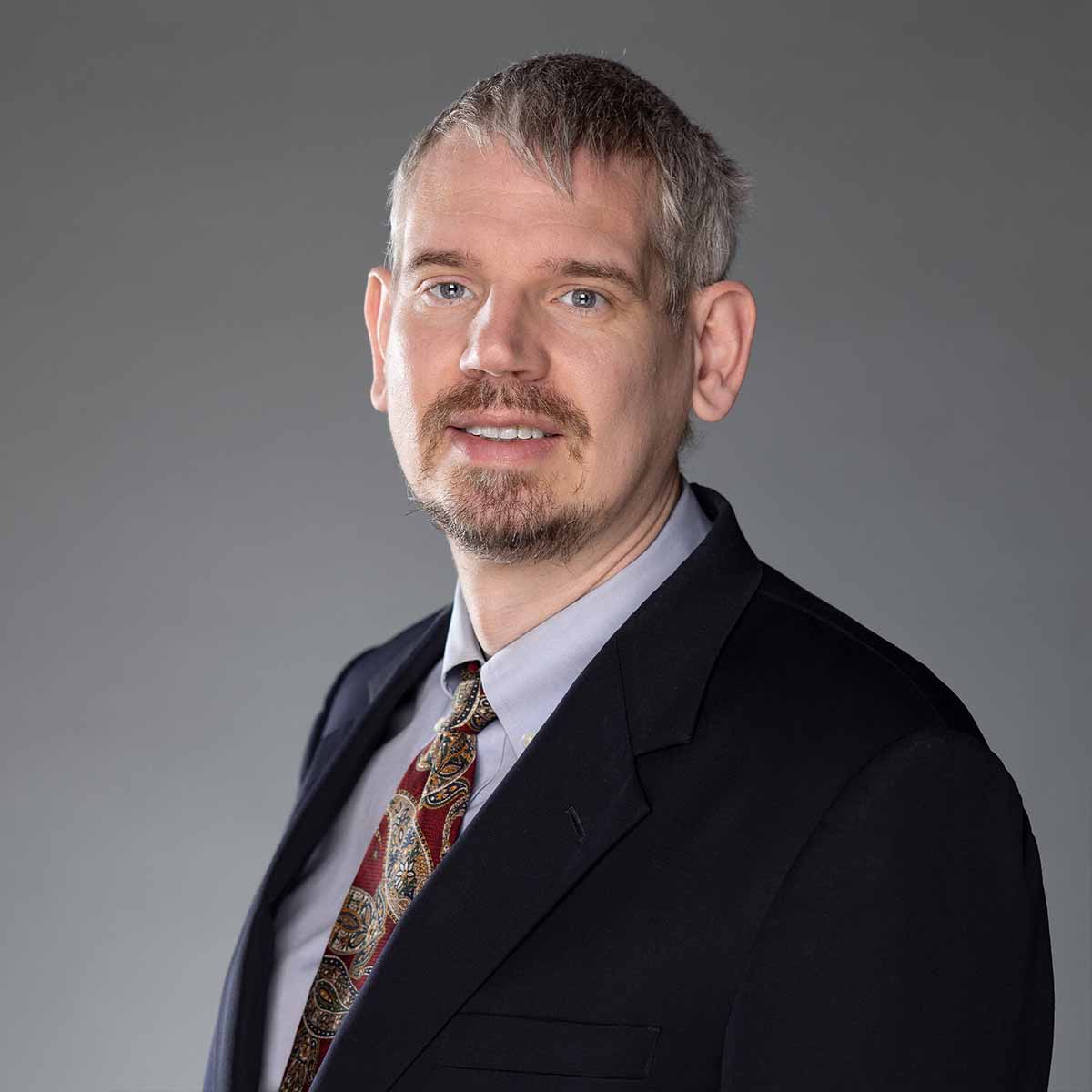 David Root headshot