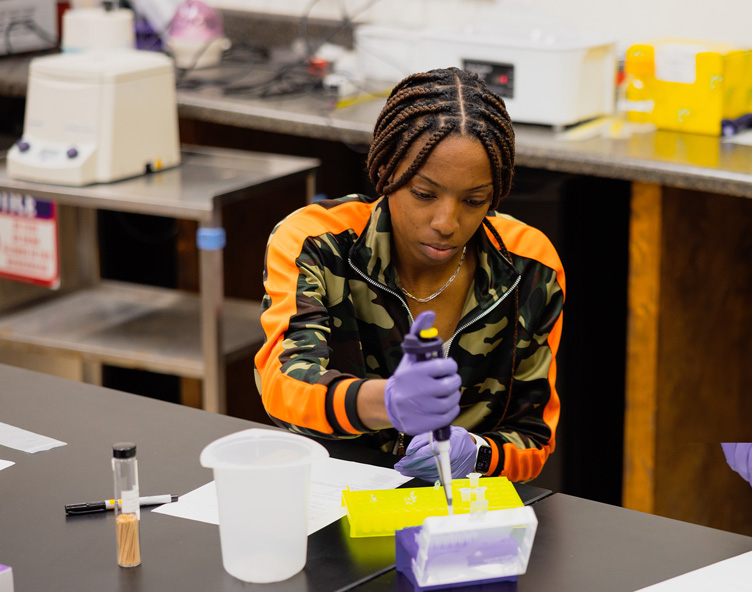student working in chemistry lab